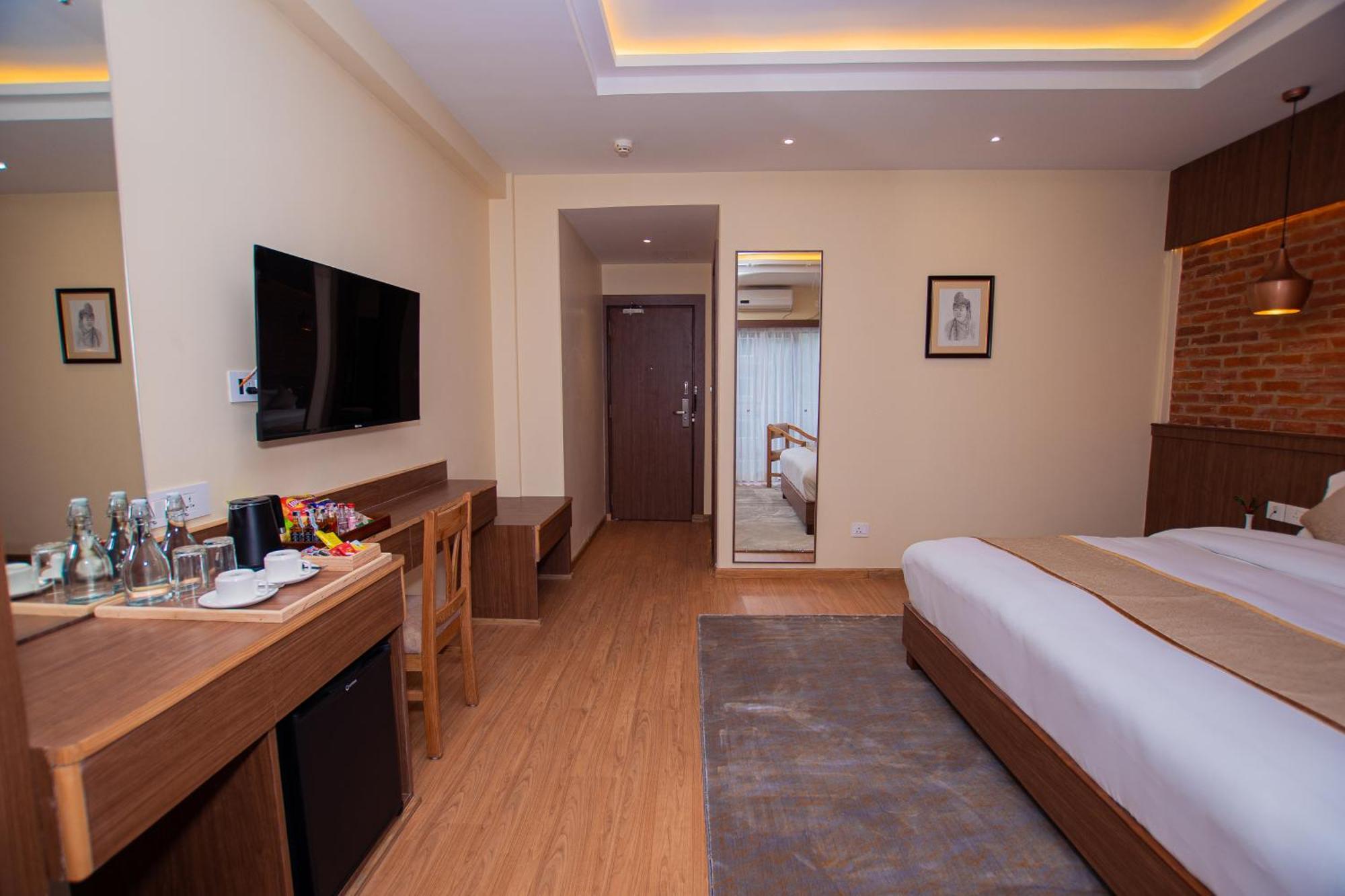 Temple Himalaya Hotel & Spa 博卡拉 外观 照片
