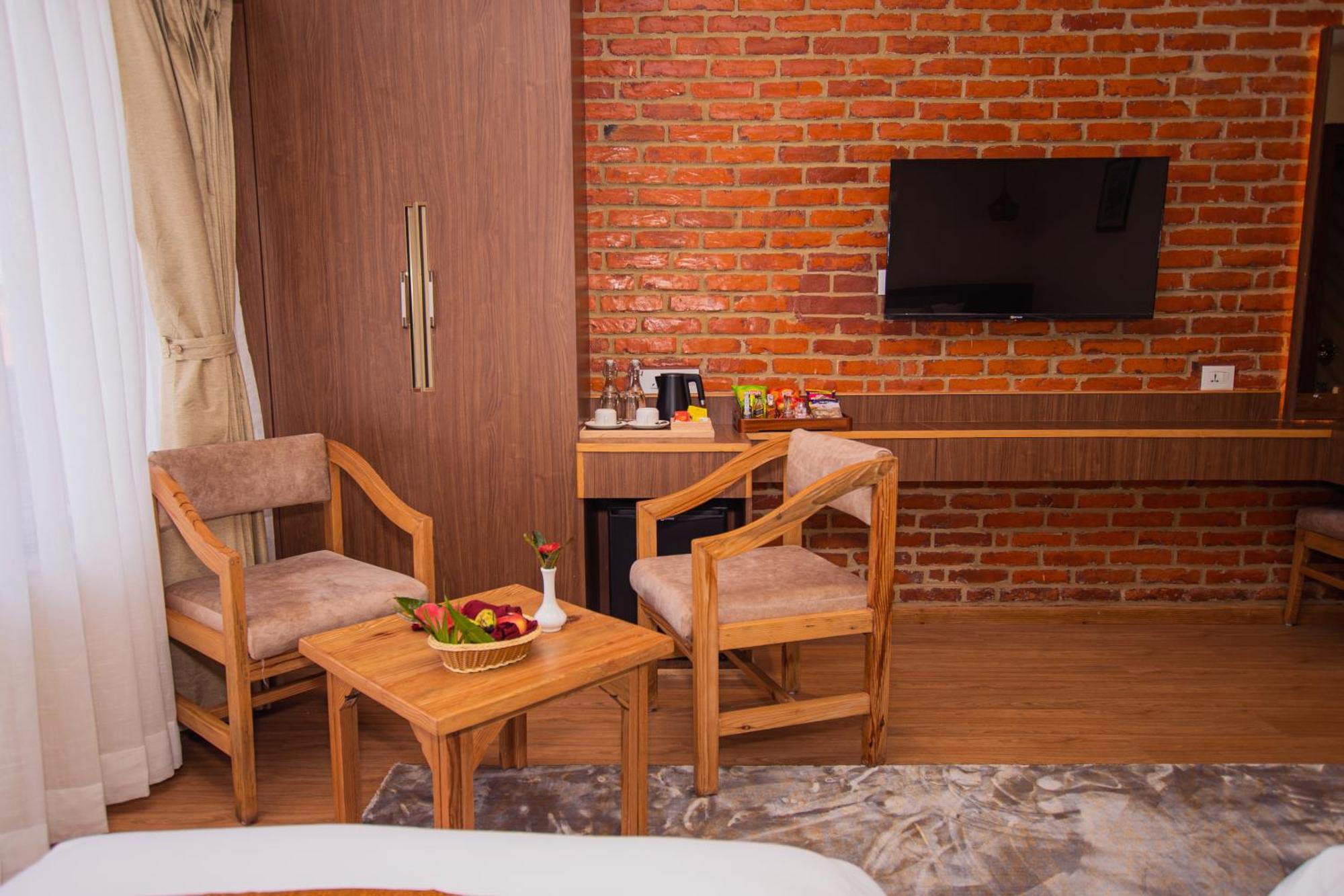 Temple Himalaya Hotel & Spa 博卡拉 外观 照片