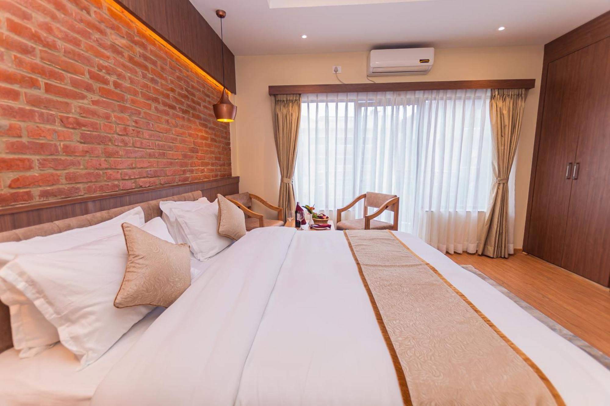Temple Himalaya Hotel & Spa 博卡拉 外观 照片