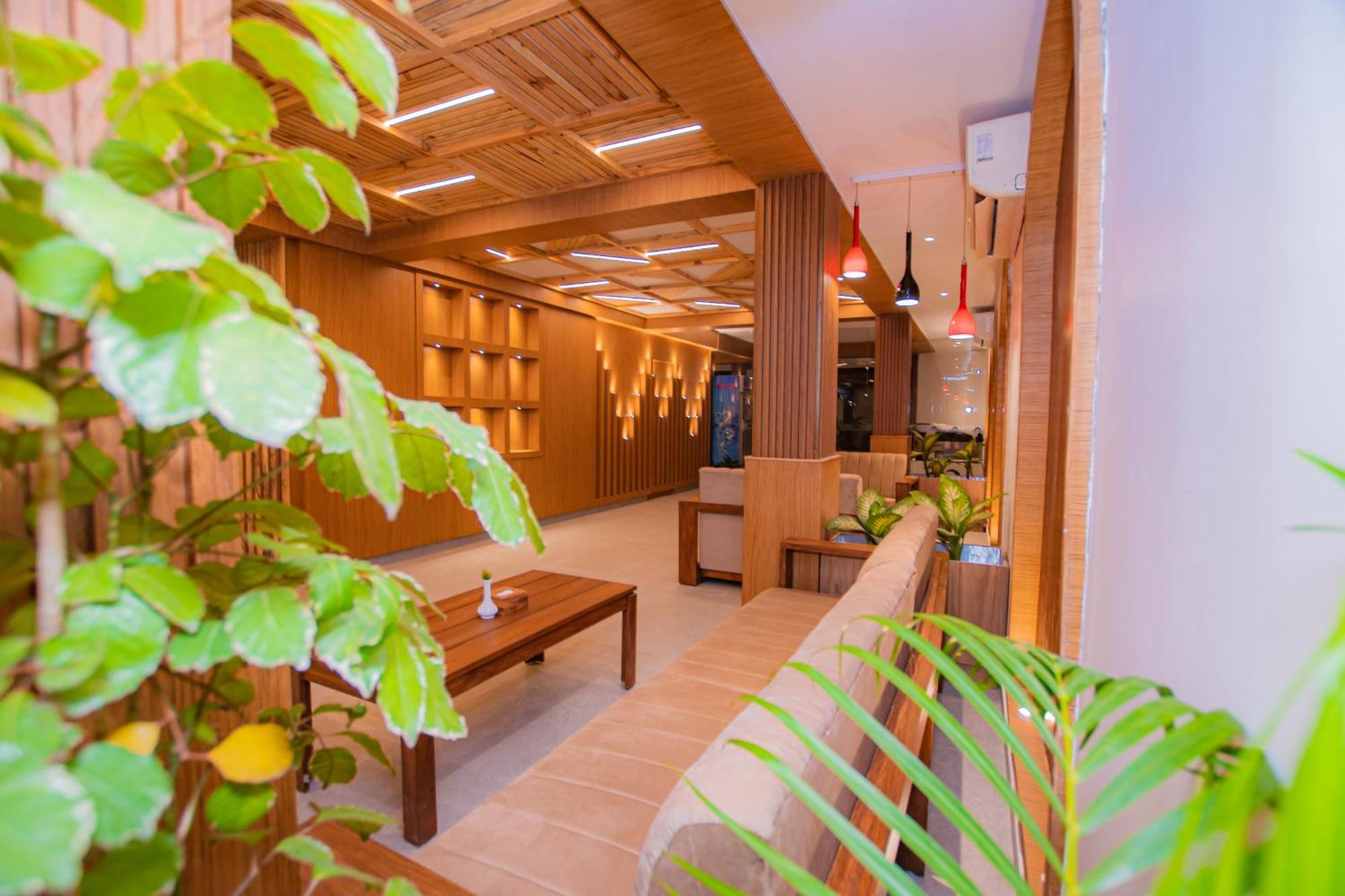 Temple Himalaya Hotel & Spa 博卡拉 外观 照片