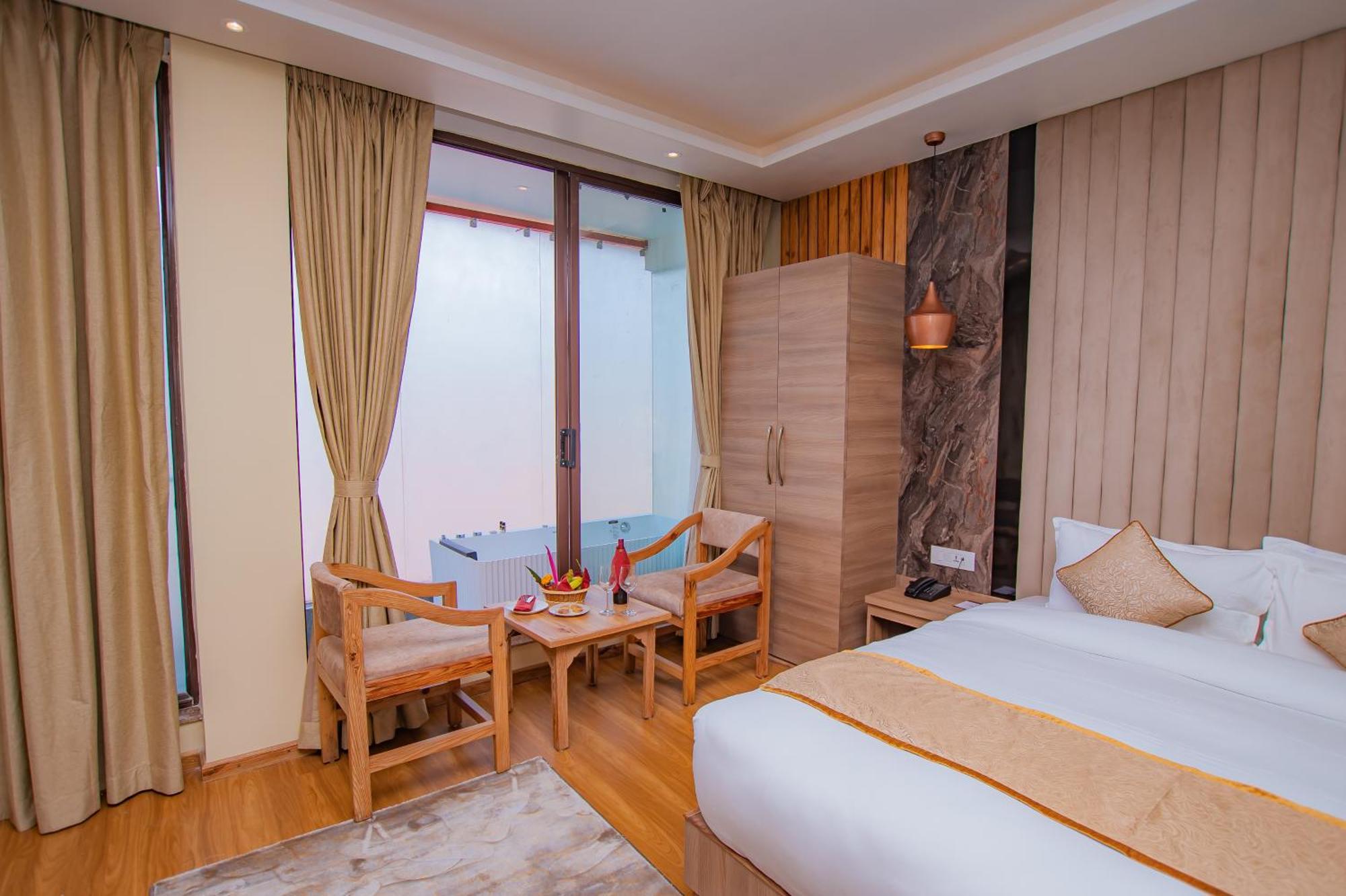 Temple Himalaya Hotel & Spa 博卡拉 外观 照片