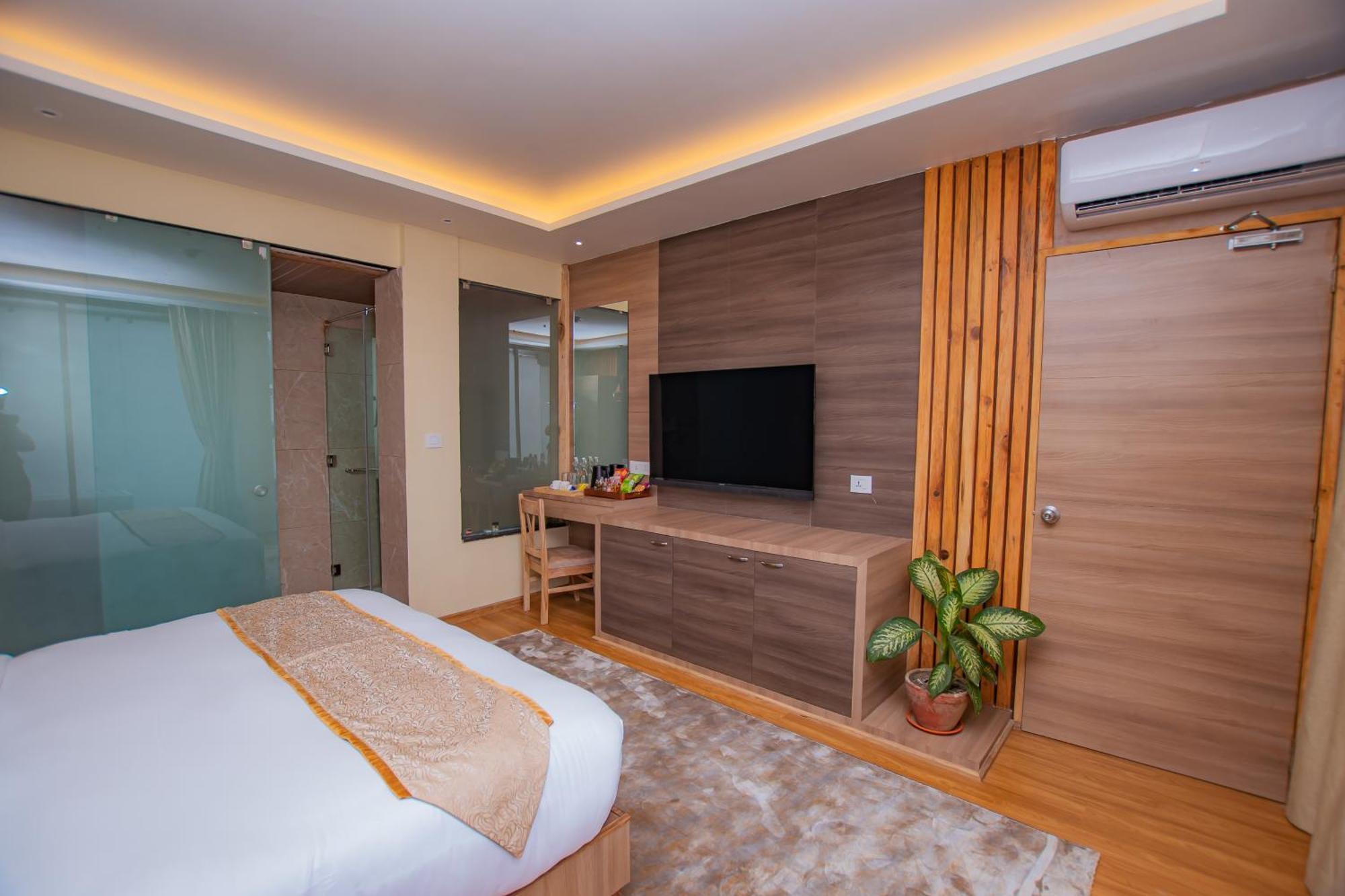 Temple Himalaya Hotel & Spa 博卡拉 外观 照片
