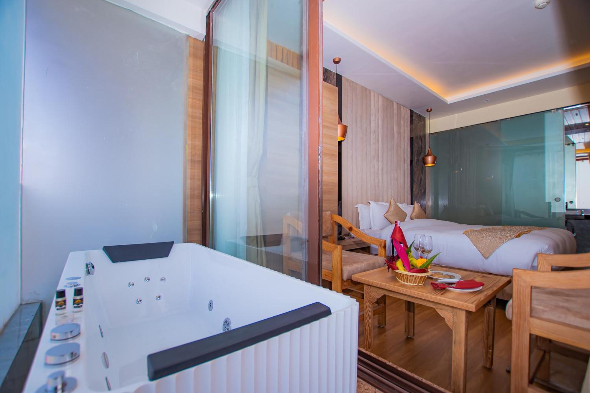 Temple Himalaya Hotel & Spa 博卡拉 外观 照片
