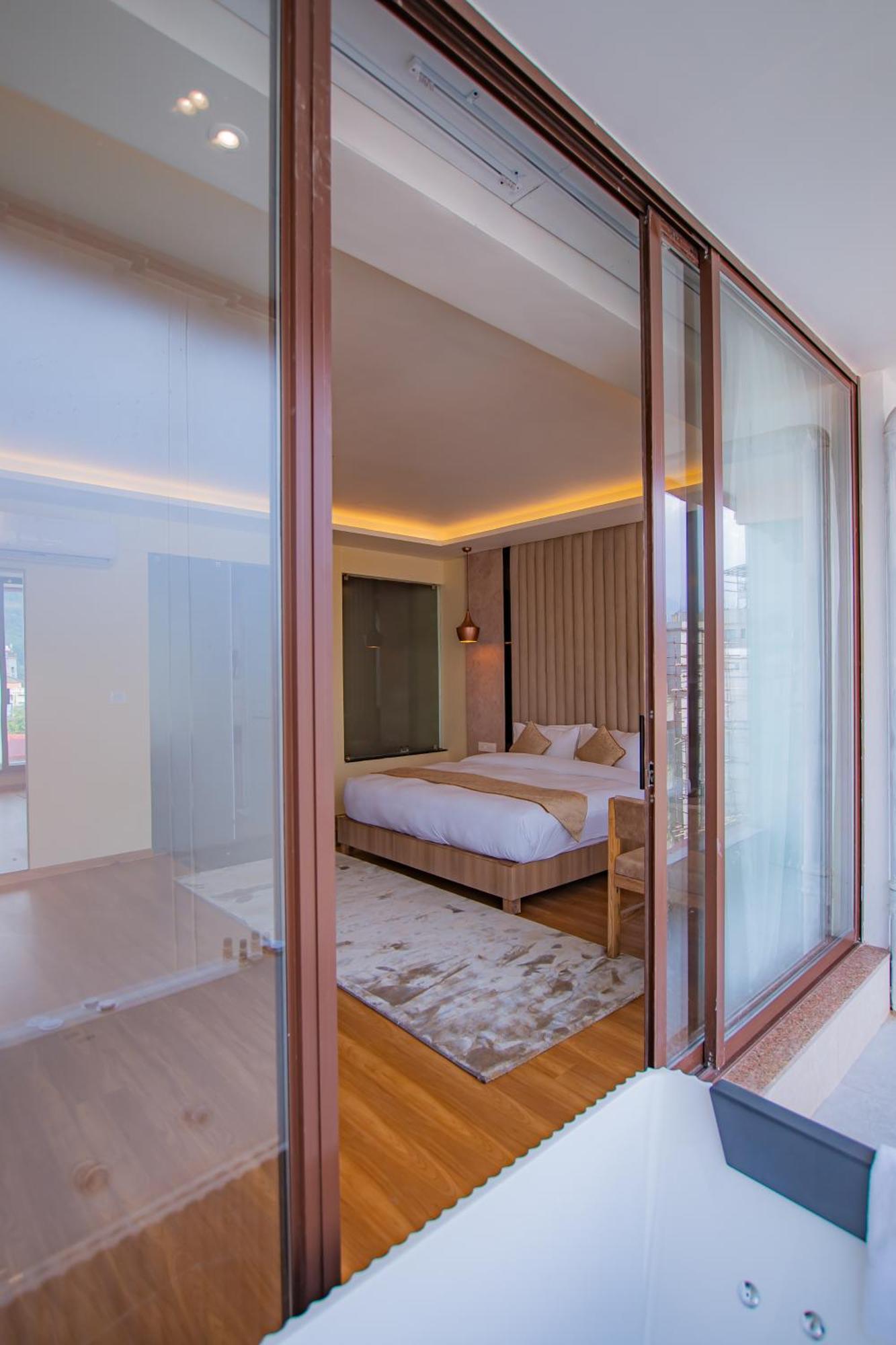 Temple Himalaya Hotel & Spa 博卡拉 外观 照片